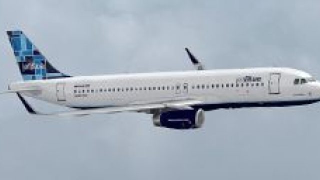 Screenshot 1 — JetBlue Airbus A320-200 N-613JB