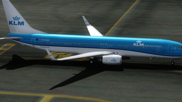 Screenshot 1 — KLM Cityhopper Boeing 737-900 PH-BXP