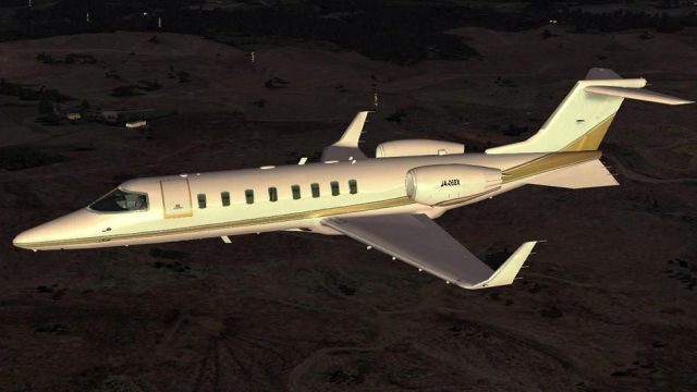 Screenshot 1 — Default Learjet 45 -Corrected Flight Dynamics