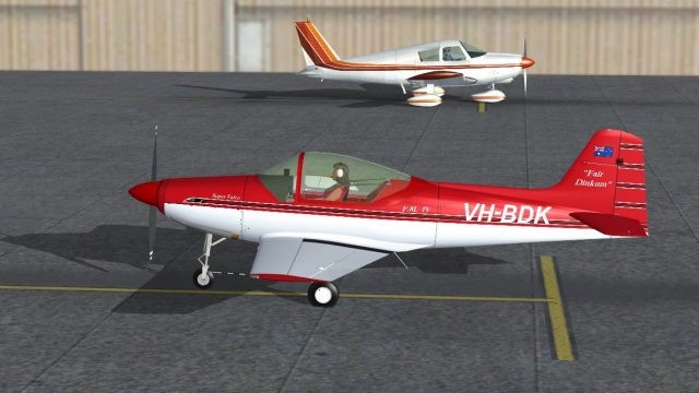 Screenshot 1 — Red & White Falco F.8L