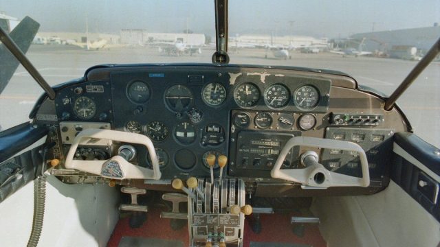 Screenshot 1 — Piper Apache