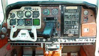 Screenshot 32 — Beechcraft Bonanza V35TC