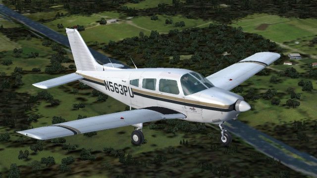 Screenshot 1 — Aviator College Piper PA-28 Warrior