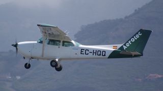 Screenshot 2 — Aerotec Cessna C172