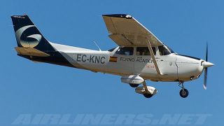 Screenshot 2 — Gestair Cessna 172 EC-KNC