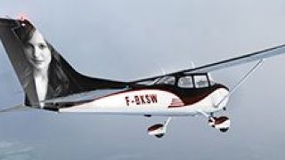 Screenshot 7 — Cessna C172 F-BKSW - The Black Swan