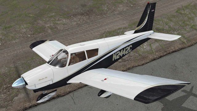Screenshot 1 — Piper PA-28 Cherokee N2442C