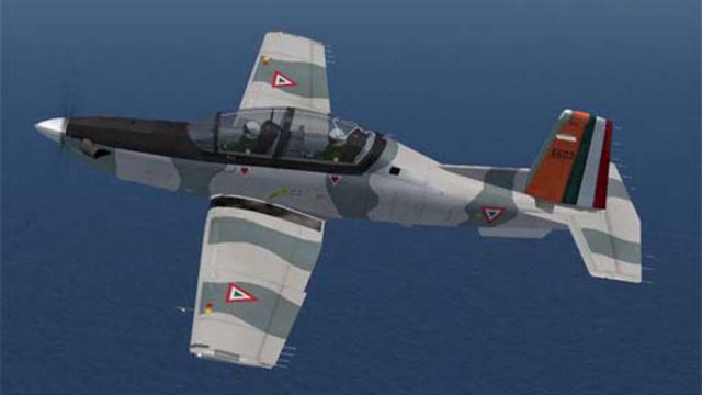Screenshot 1 — Mexican Air Force T-6 Texan II 6603