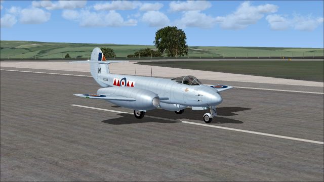 Screenshot 1 — Gloster Meteor F4 RA381