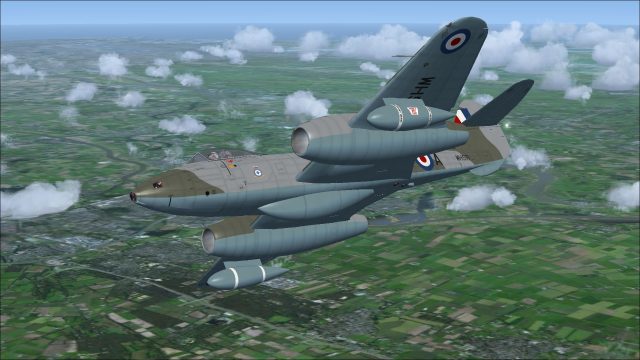 Screenshot 1 — Gloster Meteor PR10 WH571