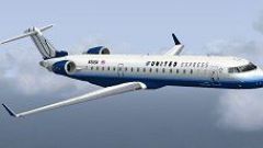 Screenshot 2 — United Express Bombardier CRJ700 old/new repaints