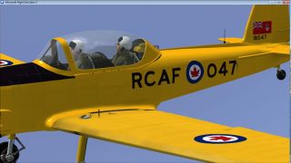 Screenshot 3 — Three Yellow RCAF Chipmunks