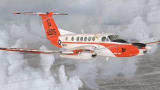 Screenshot 1 — US Navy Beechcraft King Air B200 N323