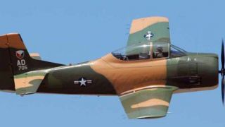 Screenshot 4 — T-28 Texan With Updated Panels