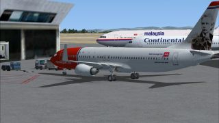 Screenshot 1 — Norwegian Air Shuttle Boeing 737-800, registration LN-NOB