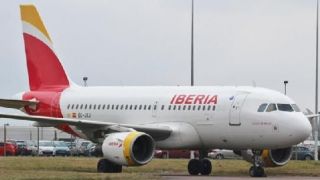 Screenshot 2 — Iberia Airbus A319-111