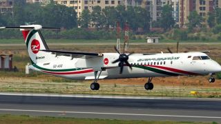 Screenshot 1 — Biman Bangladesh Airlines Dash 8-Q400 (New Colors)