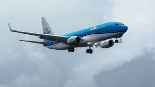 Screenshot 2 — KLM Royal Dutch Airlines Boeing 737-800 PH-BXZ v2
