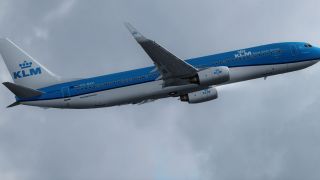 Screenshot 2 — KLM Royal Dutch Airlines Boeing 737-900 PH-BXP