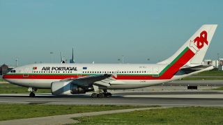 Screenshot 1 — TAP Airbus A310-300 (Old Colors)