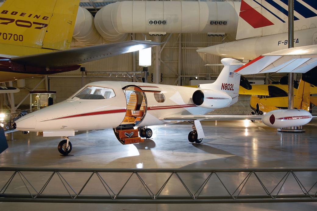 Embraer Phenom 100 XC-ARS for X-Plane