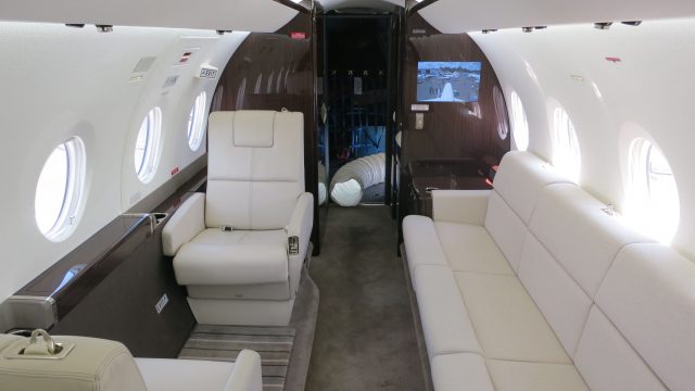 Screenshot 1 — Gulfstream G280 1.0