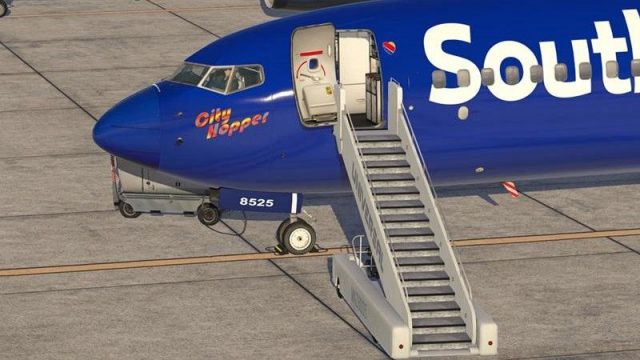 Screenshot 1 — Southwest Airlines "City Hopper" Boeing 737-800