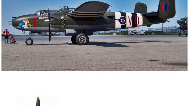 Screenshot 1 — North American B25 Mitchell Animated