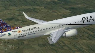 Screenshot 41 — PIA Default 737-800 Repaint Pack