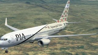 Screenshot 44 — PIA Default 737-800 Repaint Pack