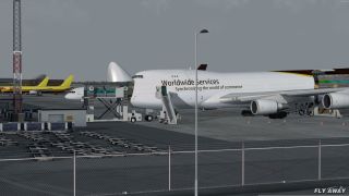 Screenshot 4 — Boeing 747-400F Cargo/Freighter Mega Pack