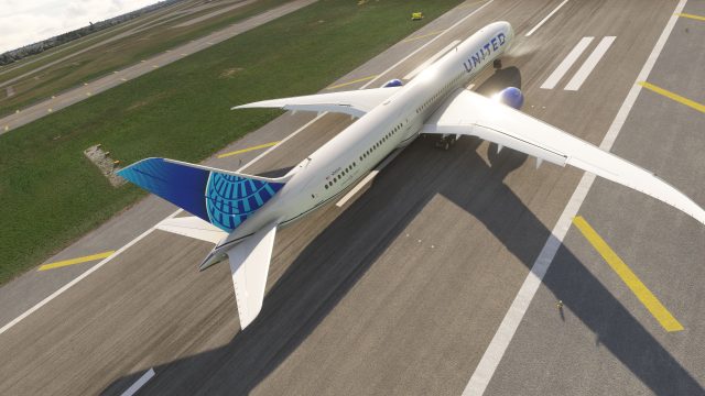 Screenshot 1 — United Airlines Boeing 787-10 (New Colors) Livery