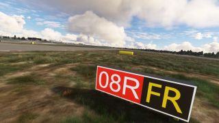 Screenshot 28 — Gatwick Airport (EGKK) Scenery