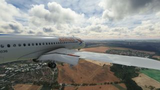 Screenshot 26 — Sukhoi SuperJet 100-95