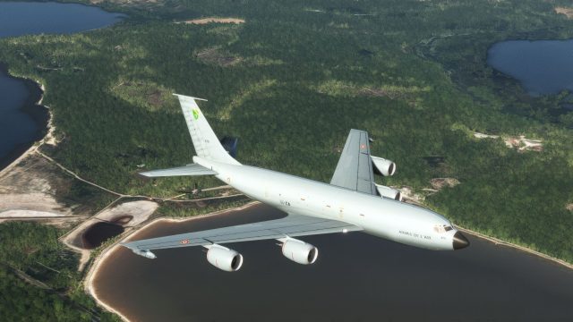 Screenshot 1 — Boeing C-135F Stratolifter