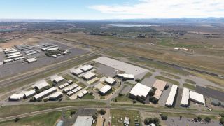 Screenshot 3 — Rocky Mountain Metro Airport (KBJC) Scenery