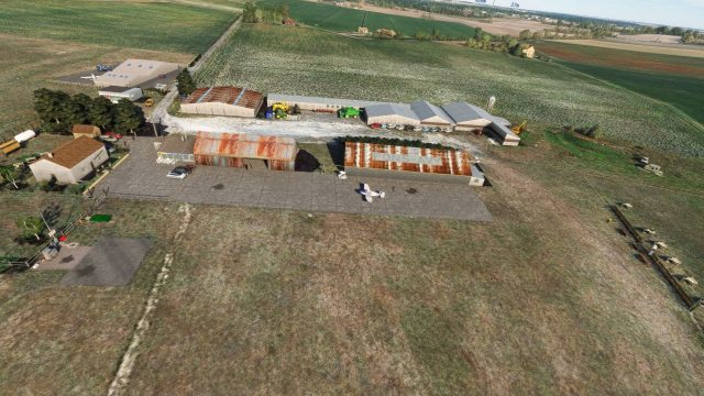 Screenshot 1 — Pons Avy Airport (LFCP) Scenery
