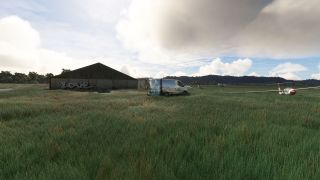 Screenshot 13 — Avignon Pujaut Airport (LFNT) Scenery