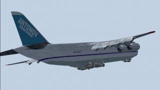 Screenshot 3 — Antonov AN124-210 Super Transport