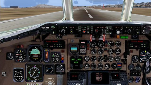 Screenshot 1 — MD-90 Panel With Wing View