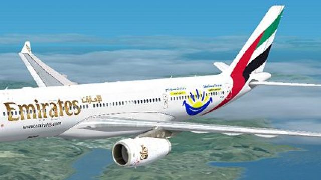 Screenshot 1 — Emirates Airbus A330-200 Dubai Summer Surprises 2008 Livery