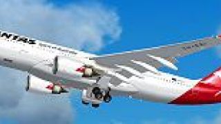 Screenshot 2 — Qantas Airbus A330-200