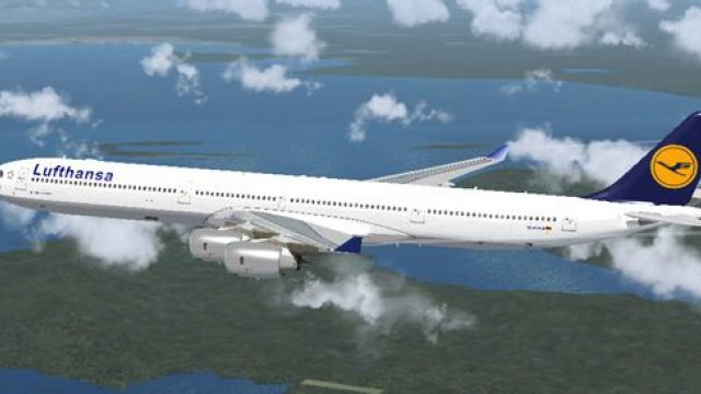 Screenshot 1 — Lufthansa Airbus A340-600 Repaint