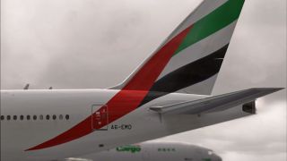 Screenshot 6 — Emirates Boeing 777-21H
