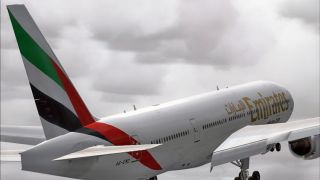 Screenshot 4 — Emirates Boeing 777-21H