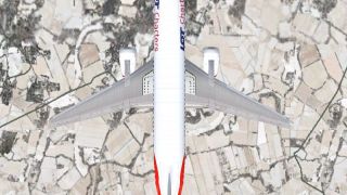 Screenshot 1 — LOT Charters Boeing 737-400