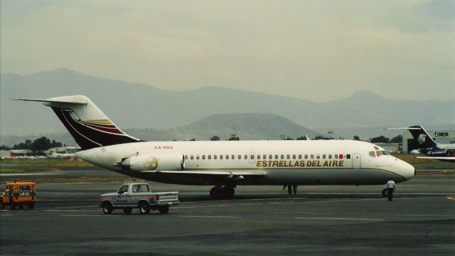 Screenshot 1 — Taesa Douglas DC-9-10