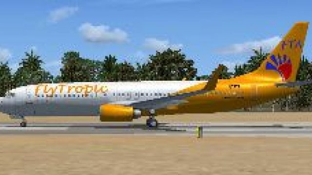 Screenshot 1 — FlyTropic Boeing 737-800