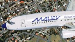 Screenshot 1 — Hungarian Airlines Boeing 737-800