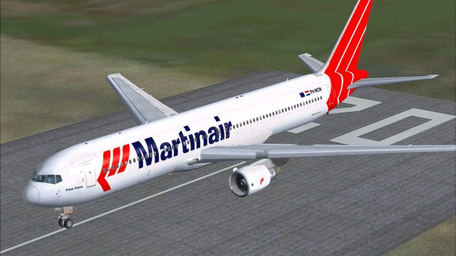 Screenshot 1 — Martinair Boeing 767-300